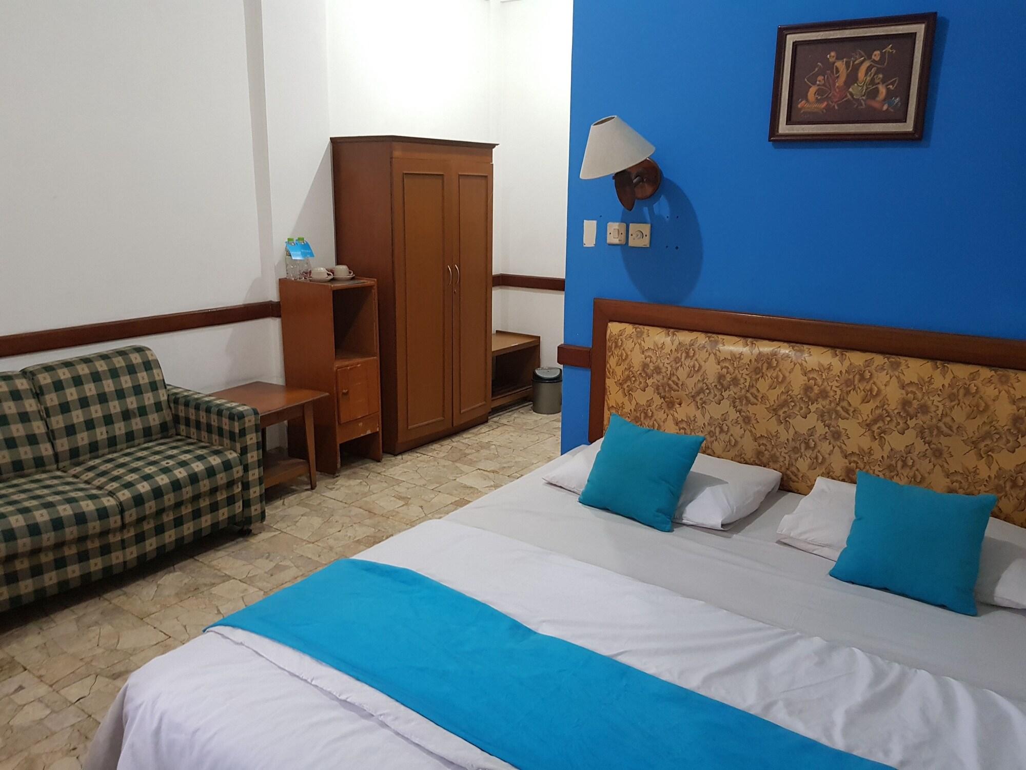 Oyo 1945 Hotel Bali Indah Bandung Eksteriør bilde