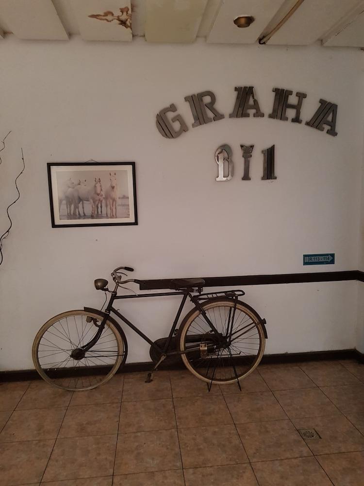 Oyo 1945 Hotel Bali Indah Bandung Eksteriør bilde