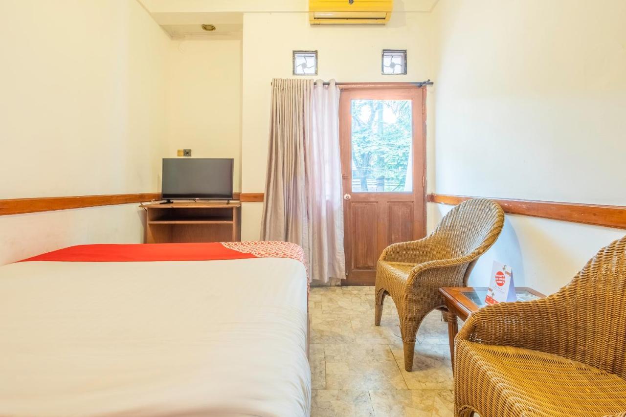 Oyo 1945 Hotel Bali Indah Bandung Eksteriør bilde