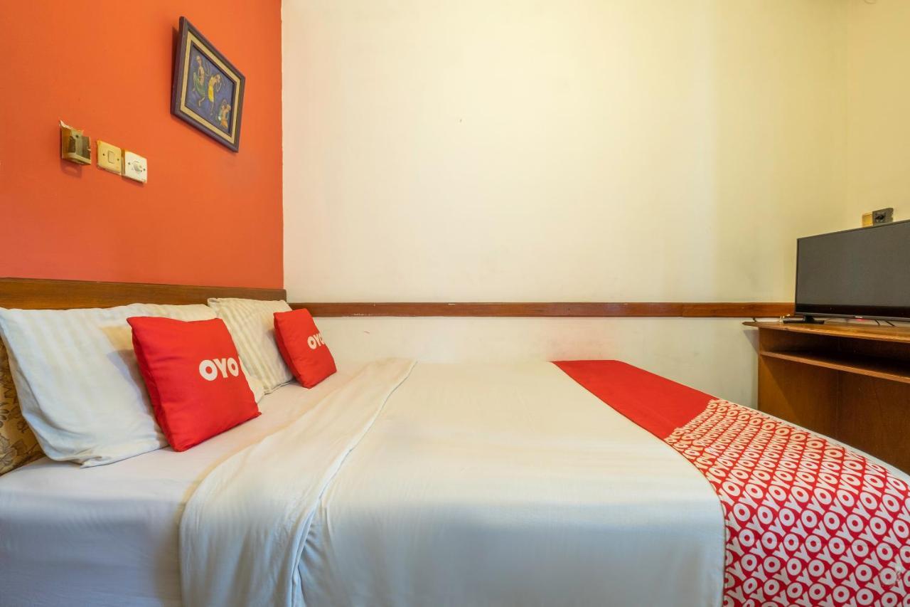 Oyo 1945 Hotel Bali Indah Bandung Eksteriør bilde