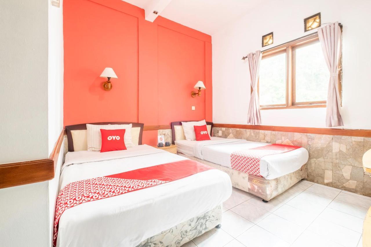 Oyo 1945 Hotel Bali Indah Bandung Eksteriør bilde