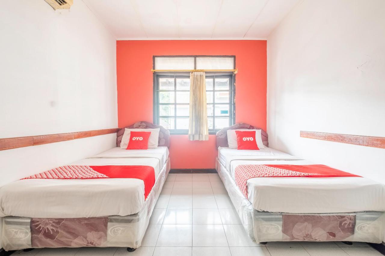 Oyo 1945 Hotel Bali Indah Bandung Eksteriør bilde