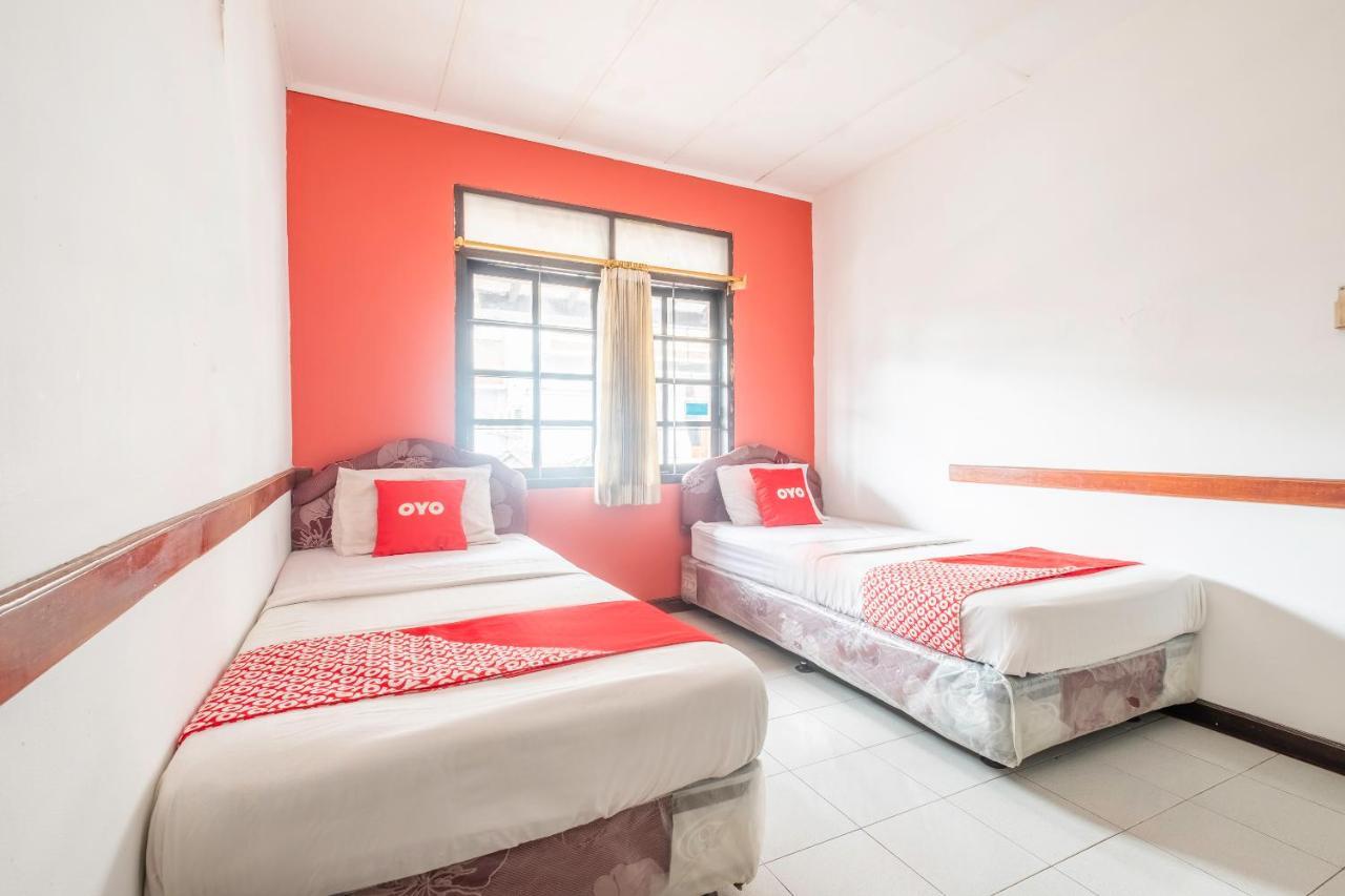 Oyo 1945 Hotel Bali Indah Bandung Eksteriør bilde