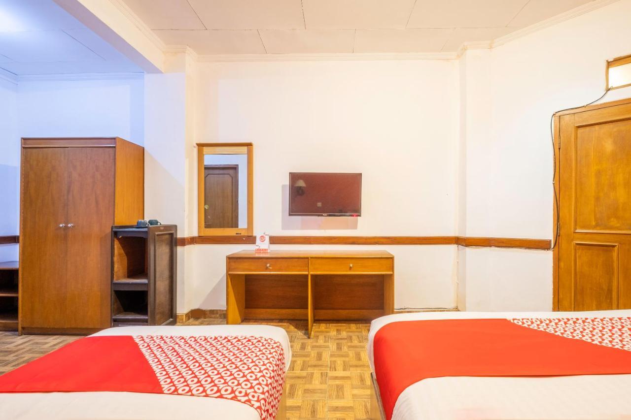 Oyo 1945 Hotel Bali Indah Bandung Eksteriør bilde